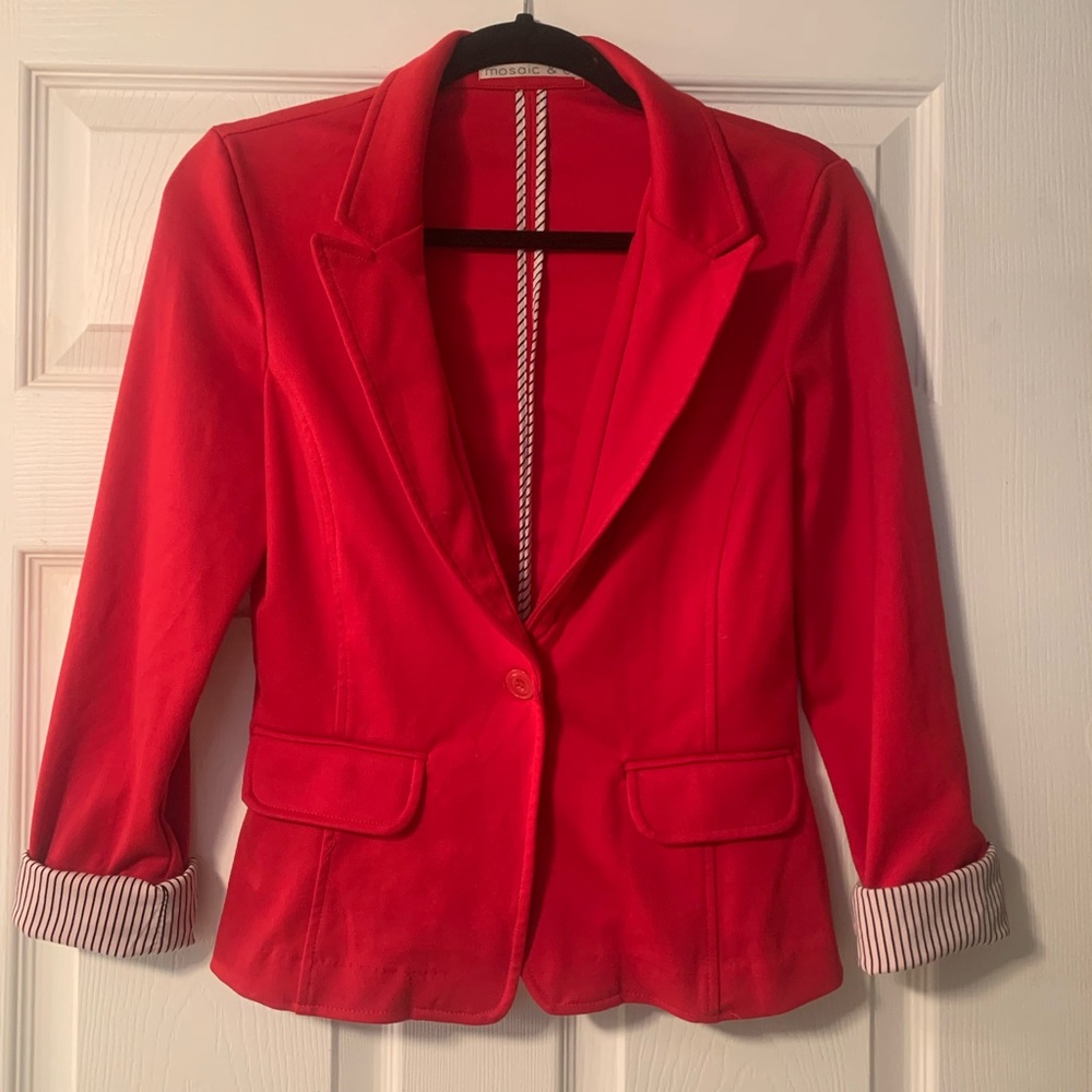 Red cotton blazer with pinstripe sleeves
